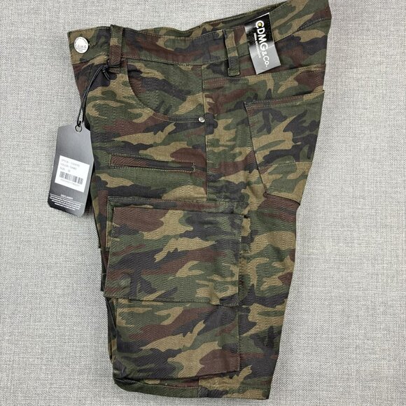 Men's Camo Cargo Shorts By GDMG & Co. Size 32 - Picture 9 of 11